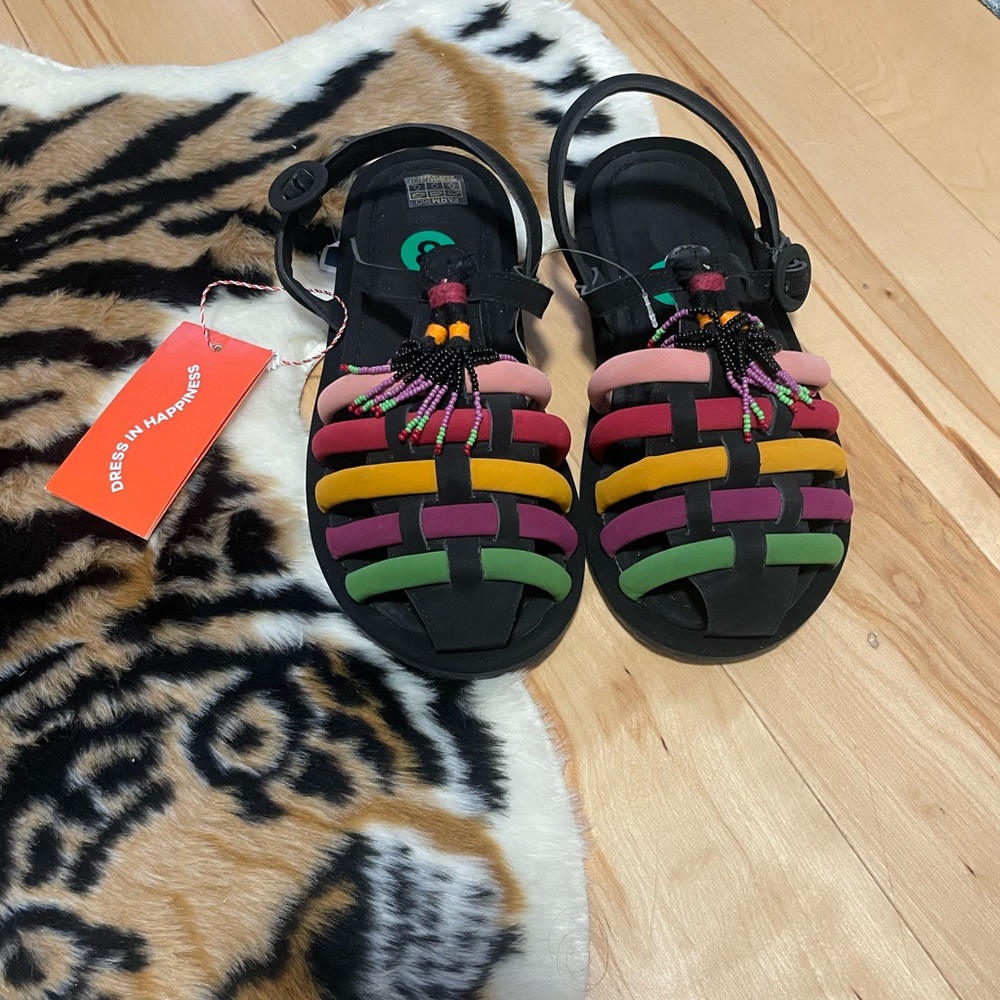 Size 8 FARM Rio Black Beaded Rainbow Sandals